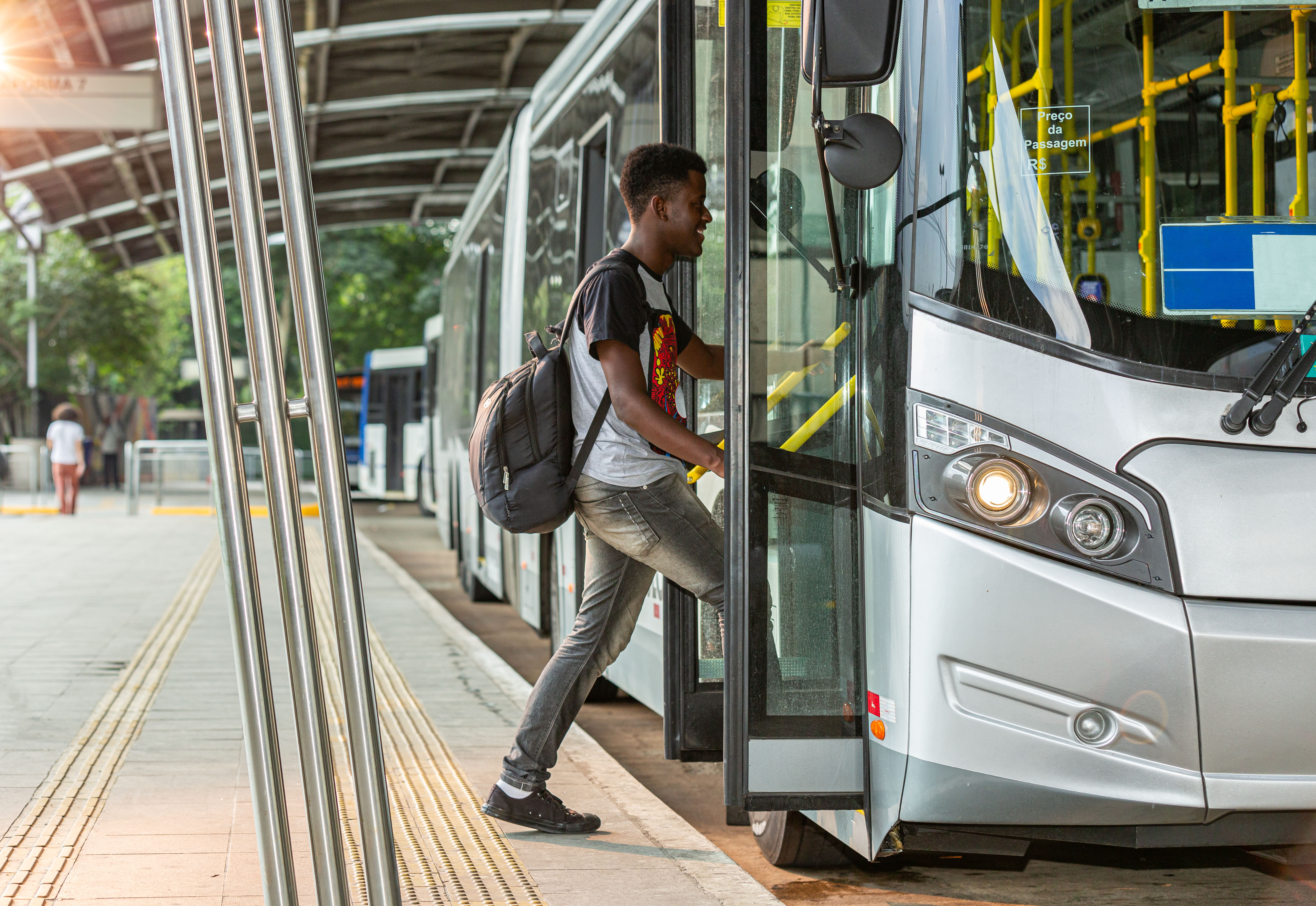 Singapore shuttle service 1